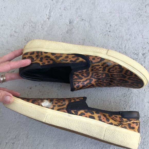 Saint Laurent  - Picture 3 of 10